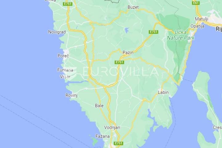 Istra, Buzet - Građevisnko zemljište 1611 m2
