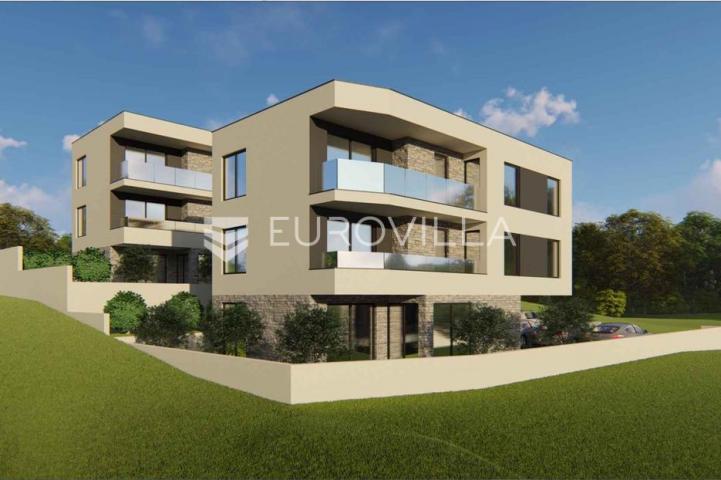Pula, Pješčana Uvala, četverosobni stan novogradnje 2. kat, 95.50 m², 450 m od mora