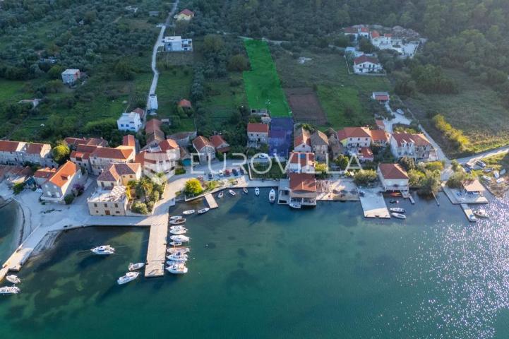 Pelješac, Broce, građevinsko zemljište 2948 m²