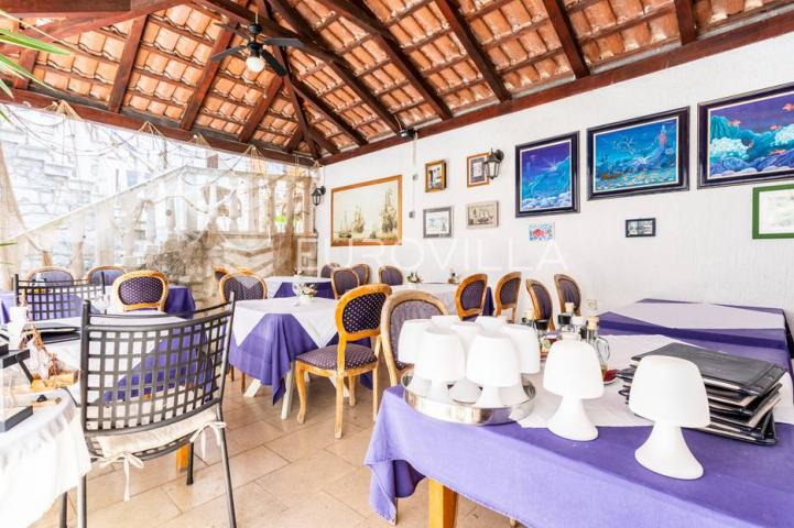 Otok Brač, kamena kuća s restoranom na vrhunskoj lokaciji