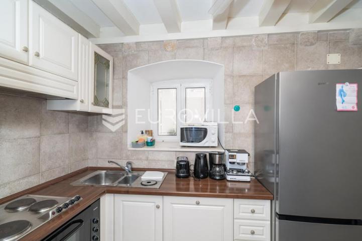 Dubrovnik, Stari grad, prekrasna kuća 209 m²