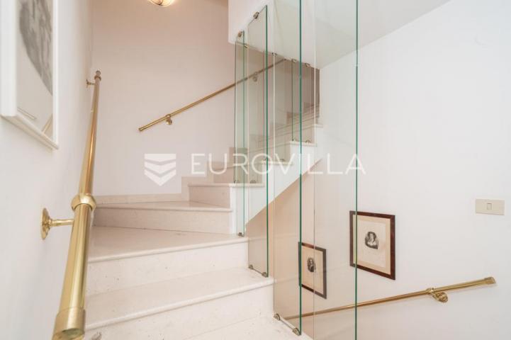 Dubrovnik, Stari grad, prekrasna kuća 209 m²