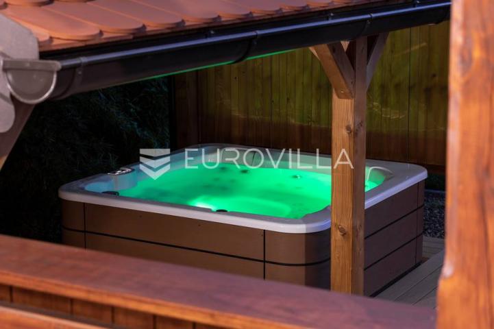 Velika Gorica, luksuzna kuća s jacuzzijem + 4 PM