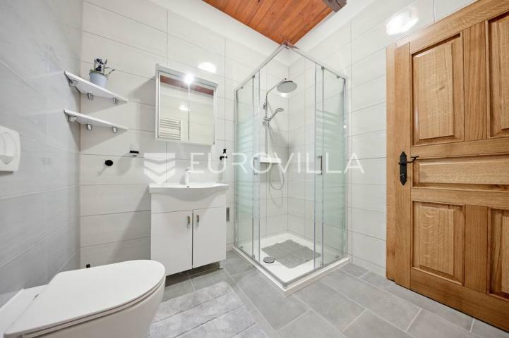 Velika Gorica, luksuzna kuća s jacuzzijem + 4 PM