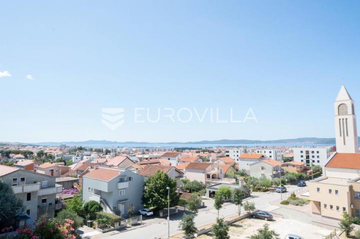 Zadar, Bili Brig, dvosoban stan s pogledom na more