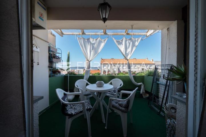 Zadar, Bili Brig, dvosoban stan s pogledom na more