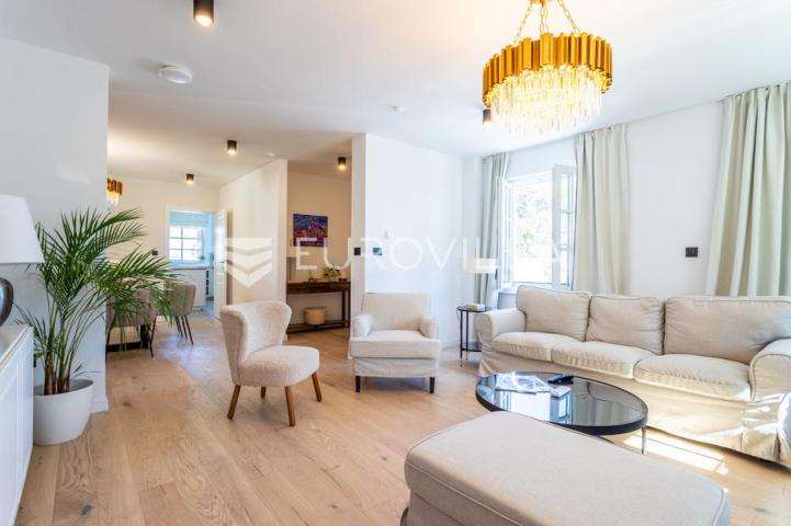 Rogoznica, Ražanj, NOVOGRADNJA, prekrasna kuća s bazenom i pogledom na more, 433,44 m²