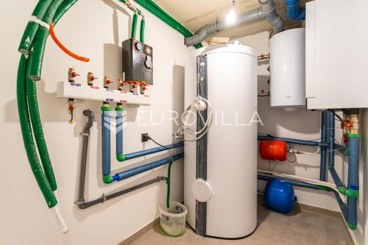 Rogoznica, Ražanj, NOVOGRADNJA, prekrasna kuća s bazenom i pogledom na more, 433,44 m²