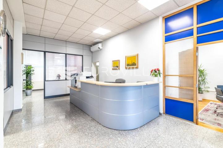 Zagreb, Savska cesta poslovni prostor uredski 265 m² u prizemlju stambeno, poslovne zgrade