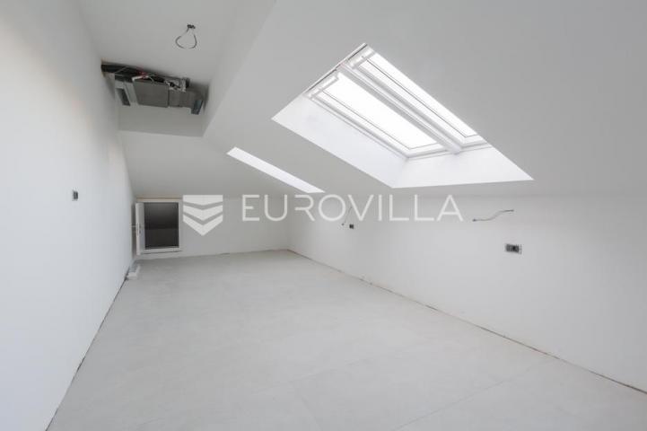 Istra, Poreč - Penthouse sa pogledom na more