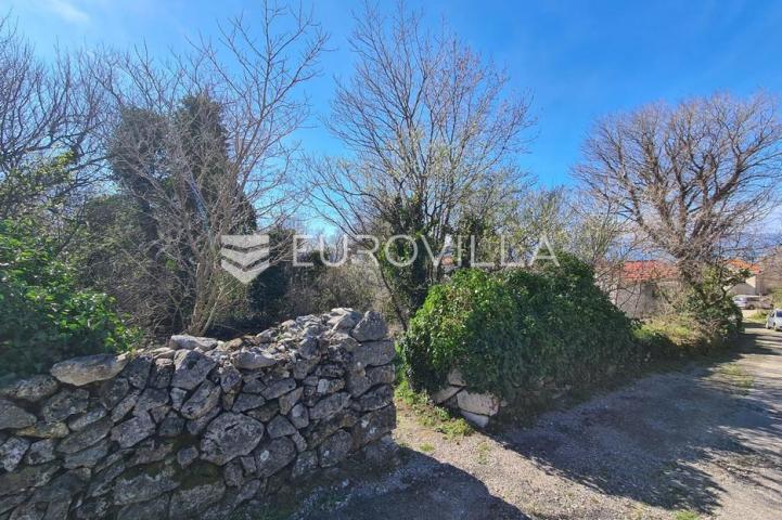 Kraljevica, centar, građevinsko zemljište površine 1220 m2