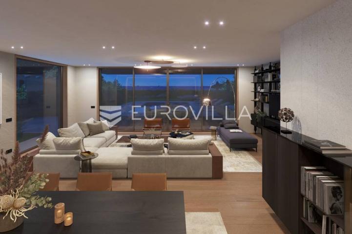 Istra, Rovinj, luksuzna vila udaljena 100 m od mora