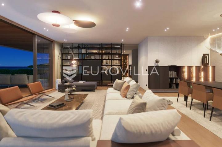 Istra, Rovinj, luksuzna vila udaljena 100 m od mora