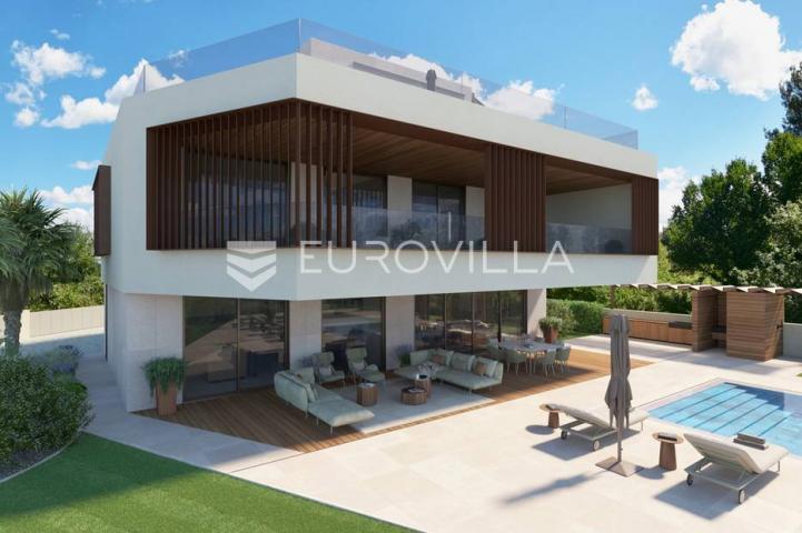 Istra, Rovinj, luksuzna vila udaljena 100 m od mora