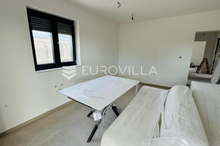 Istra, Umag, NOVOGRADNJA, Stan na drugom katu 64,54 m²