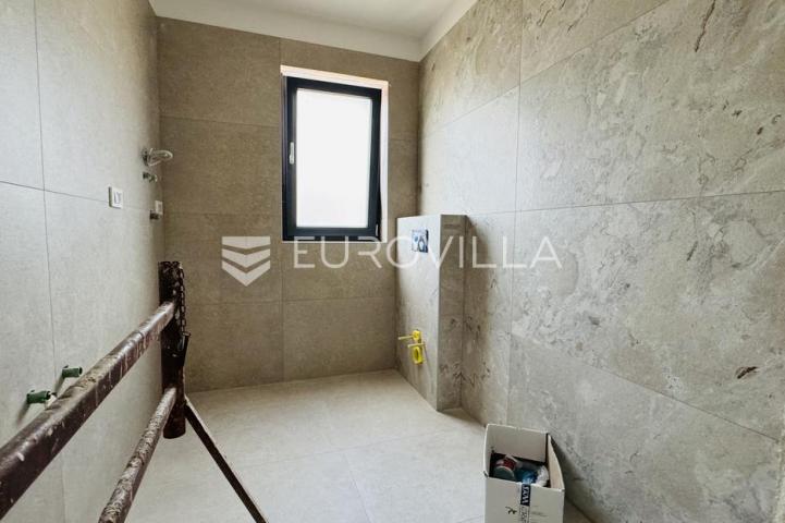Istra, Umag, NOVOGRADNJA, Stan na drugom katu 64,54 m²