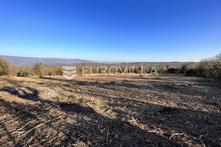 Istra, Rakalj - prekrasna građevinska parcela 877 m2 s pogledom na more 