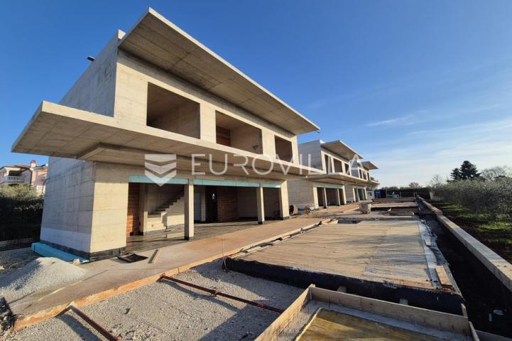 Istra, Poreč, luksuzna vila na 400m od mora