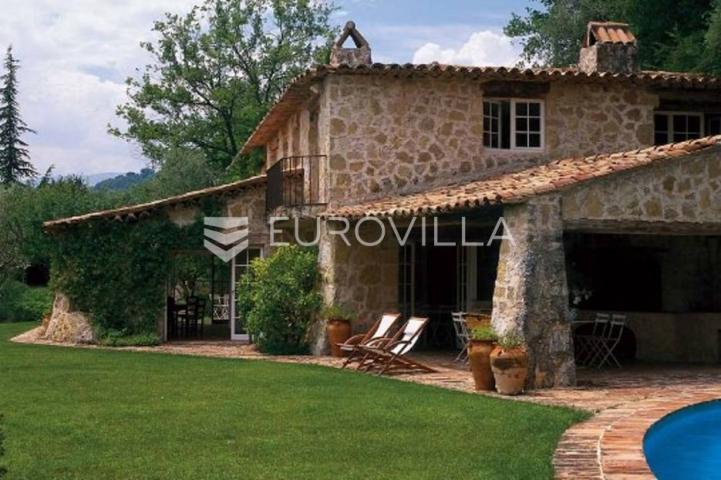 Korčula zemljište 31.700m2 za gradnju vile 