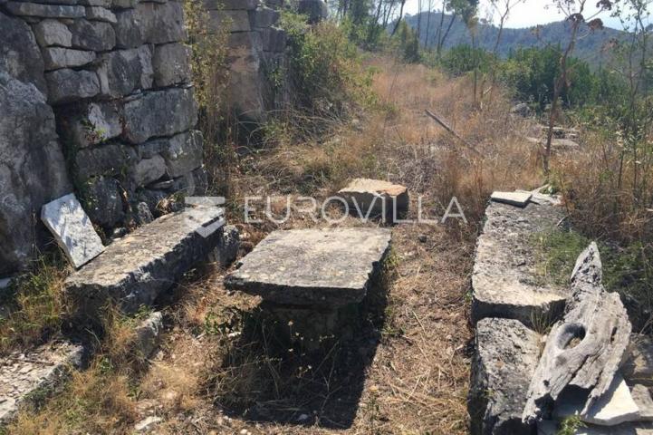 Korčula zemljište 31.700m2 za gradnju vile 