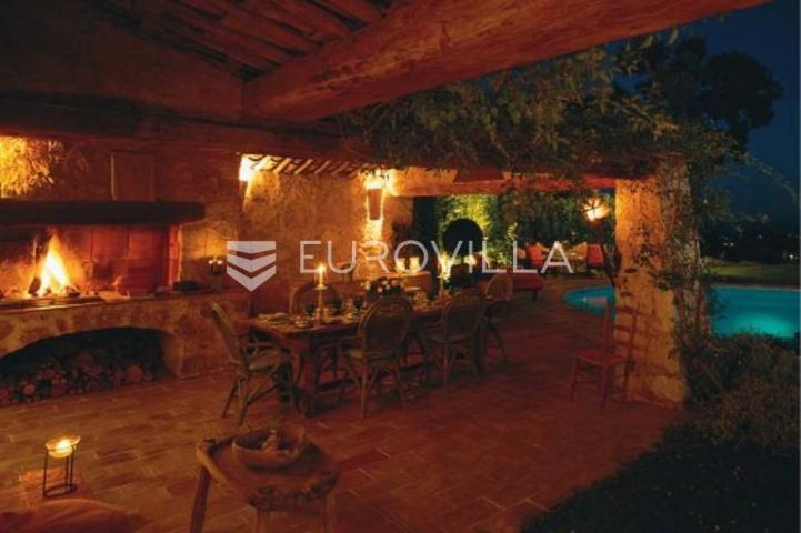 Korčula zemljište 31.700m2 za gradnju vile 