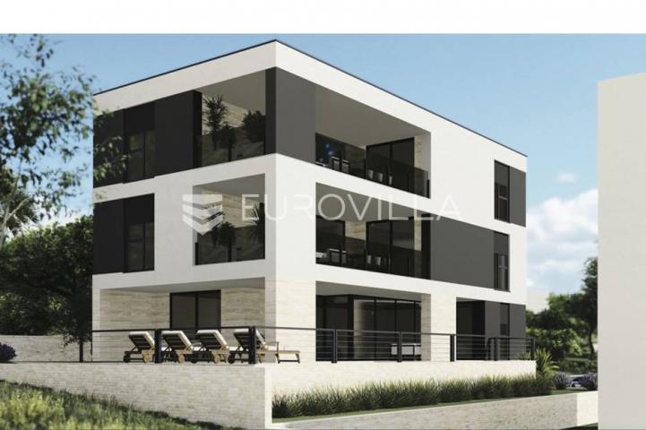 Istra, Medulin, trosoban stan 90 m² u atraktivnom dijelu Medulina