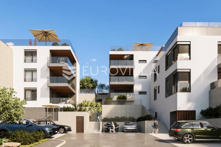 Primošten, trosoban apartman 146,99 m² s pogledom na more
