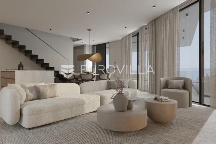 Primošten, prekrasna Vila idealna za život ili investiciju