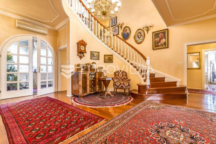 Gračani luksuzno obiteljsko imanje, vila 810 m² na zemljištu 3.965 m²