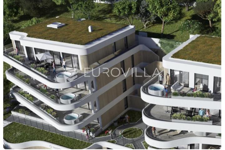 Opatija, Volosko, luksuzan dvosoban stan s panoramskim pogledom na more površine 100.16 m²