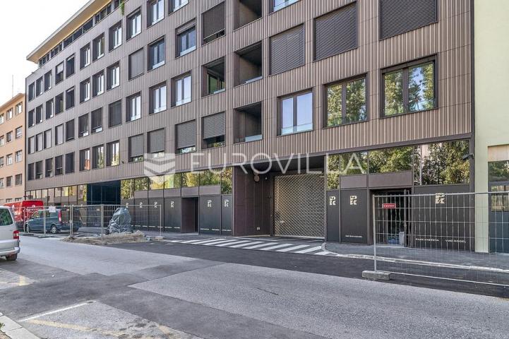 Zagreb, Park Kneževa, VMD luksuzan četverosoban stan 2 garaže, 210 m²