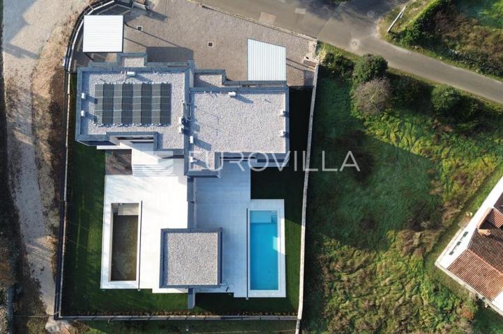 Istra, Rovinjsko Selo, jedinstvena katnica 250 m²