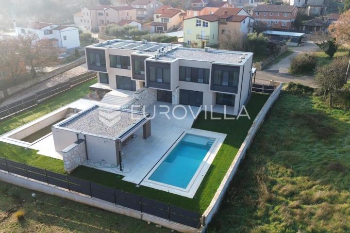 Istra, Rovinjsko Selo, jedinstvena katnica 250 m²