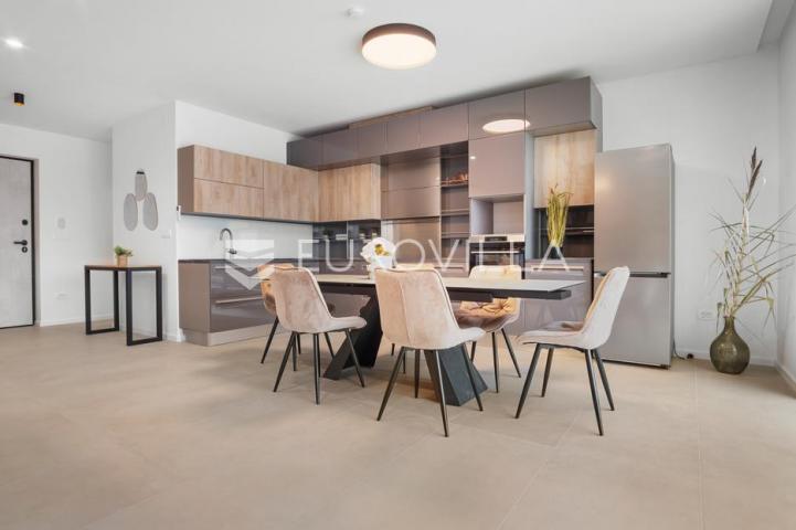 Istra, Rovinjsko Selo, jedinstvena katnica 250 m²