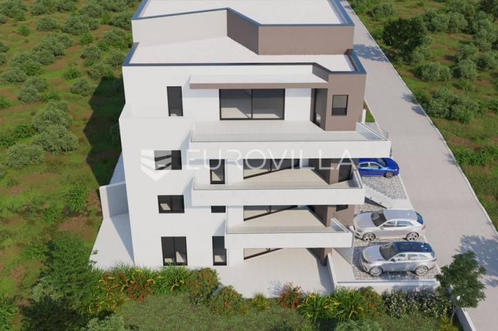 Pag, Mandre, Trosoban stan 75 m² na 3. katu sa terasom 44 m², NOVOGRADNJA