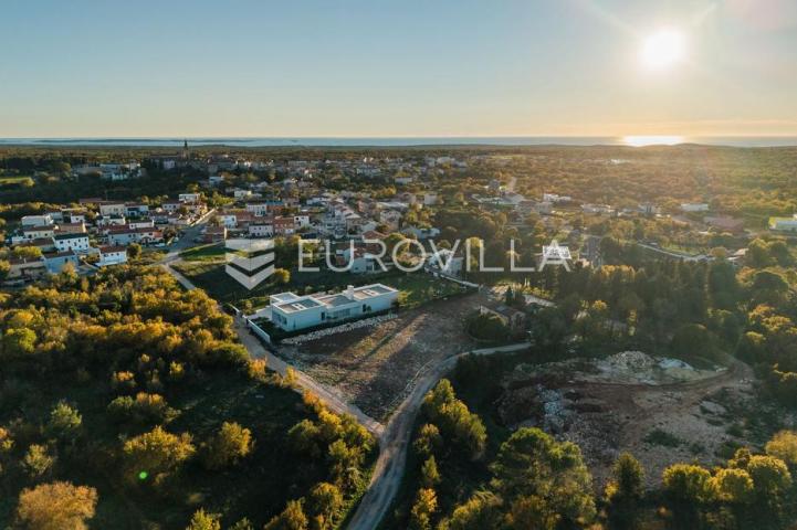 Istra, Bale, atraktivno građevinsko zemljište (2 parcele) 2177 m2
