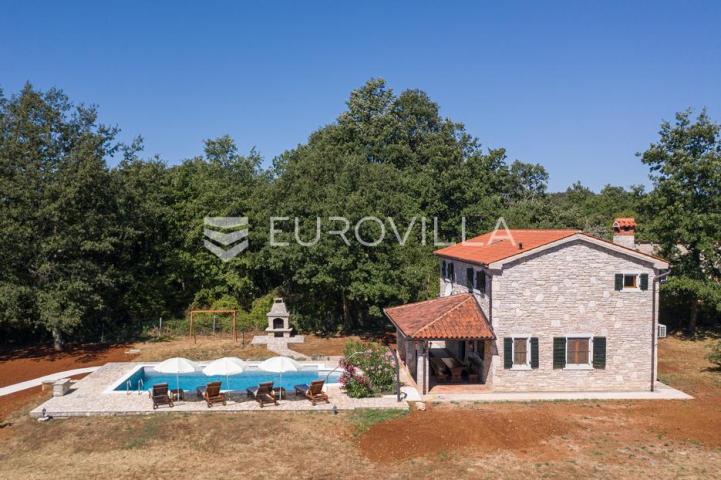 Istra, Labin, tradicionalna istarska kuća
