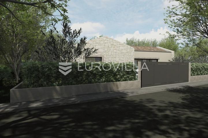 Istra, Poreč, građevinsko zemljište s građevinskom dozvolom, 735 m2 