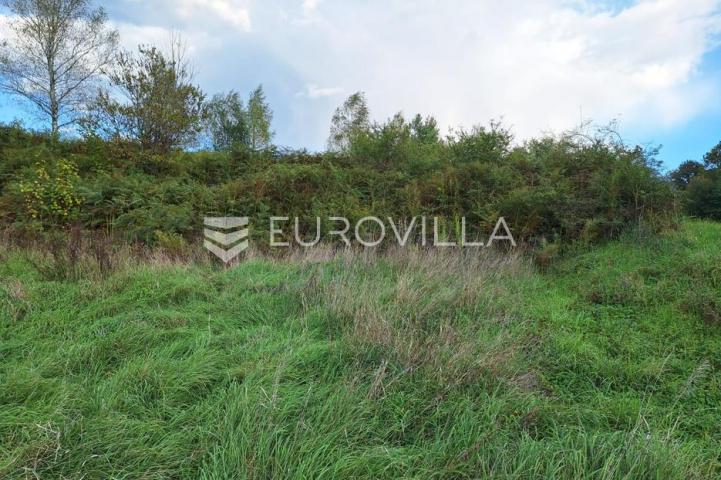 Duga Resa, Belavići, građevinsko zemljište 840 m², mirna lokacija