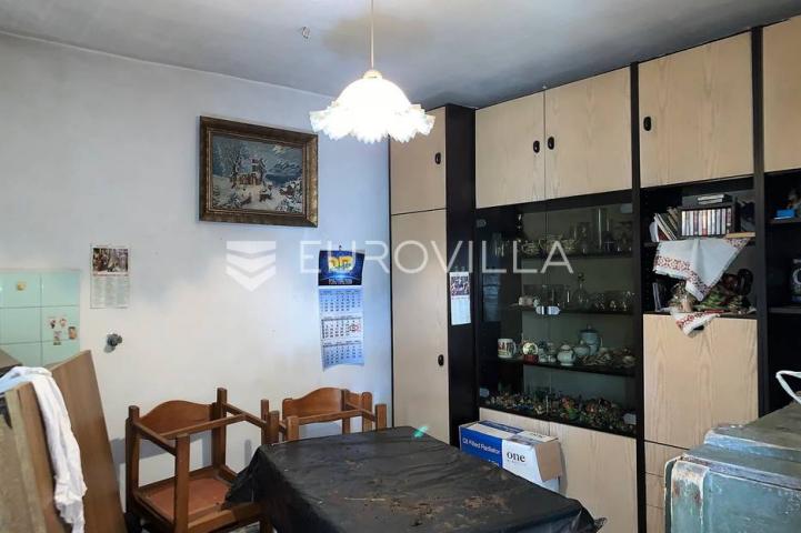 Istra, Barban, dvojna kamena kuća za adaptaciju