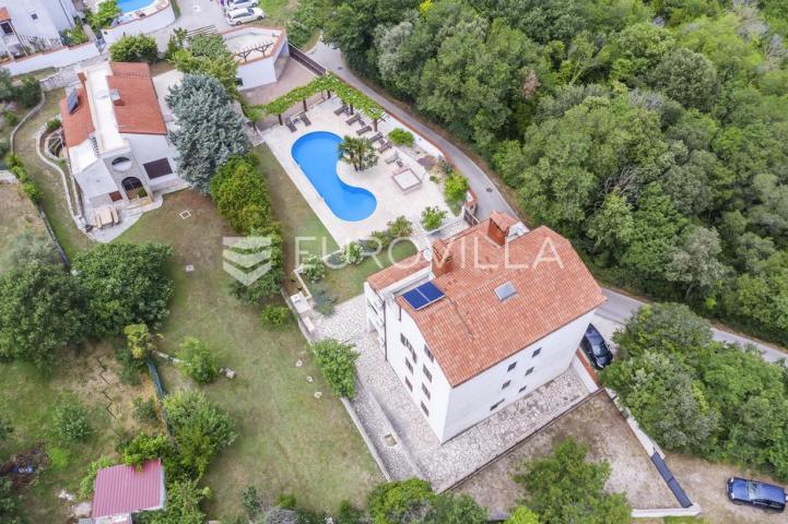 Medulin, Banjole, ekskluzivna apartmanska kuća 150 m od mora