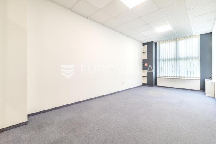 Zagreb, Žitnjak, Slavonska, uredski poslovni prostor 1.100 m²