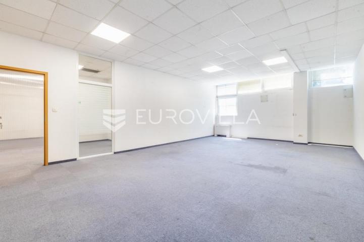 Zagreb, Žitnjak, Slavonska, uredski poslovni prostor 1.100 m²
