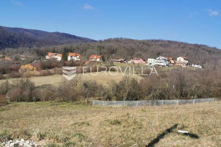 Zagreb, Gornje Vrapče, građevinsko zemljište 2.503 m²