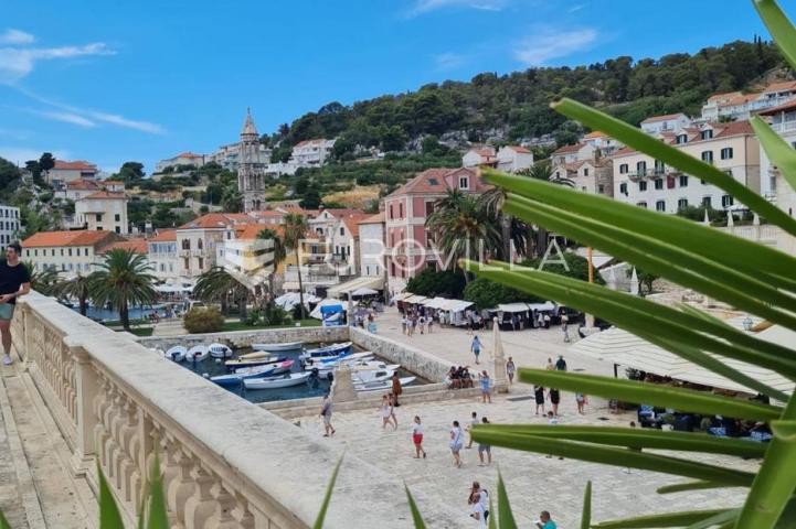 Hvar, Zastražišće, 38.000 m² za OPG