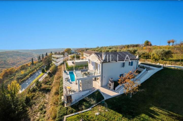 Istra, Buje, eskluzivna villa s prekrasnim pogledom na more 