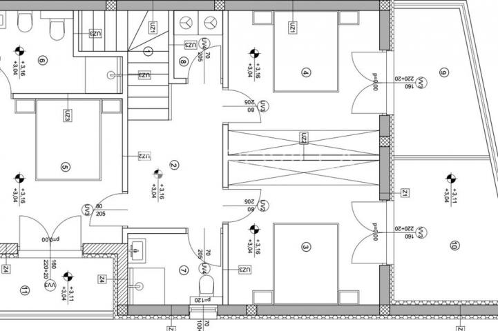 Vodice, prostran trosoban stan, 172,73 m²