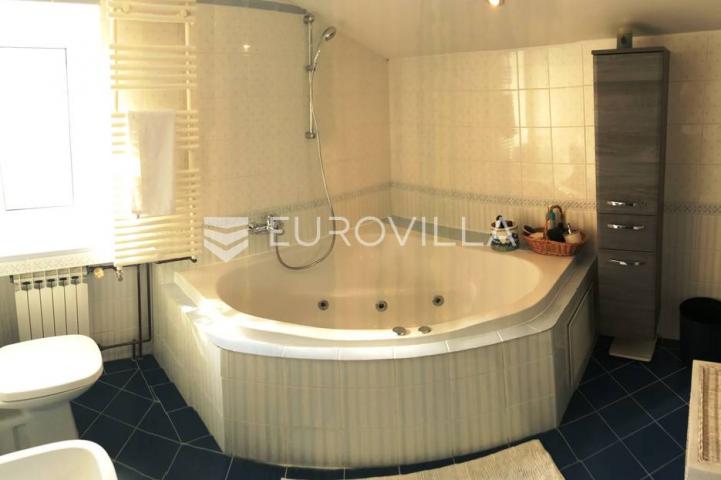 Zagreb, Gračani, predivna kuća od 289,18 m2