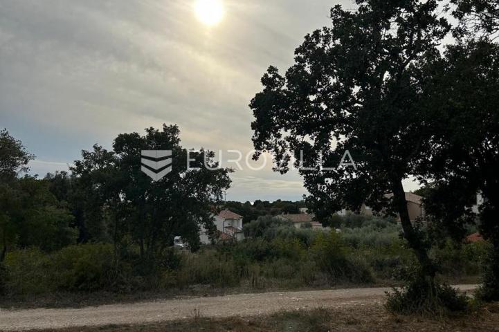 Istra, Barbariga - građevinsko zemljište s pogledom na more