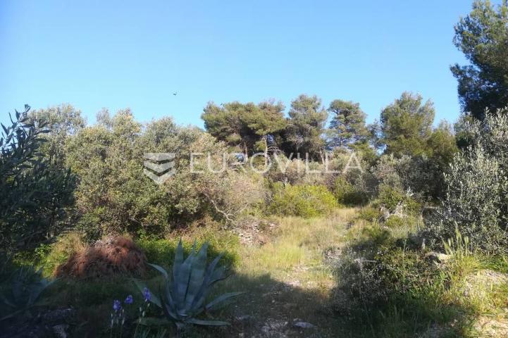 Otok Murter, prodaja zemljišta, 1295 m2, prvi red do mora  
